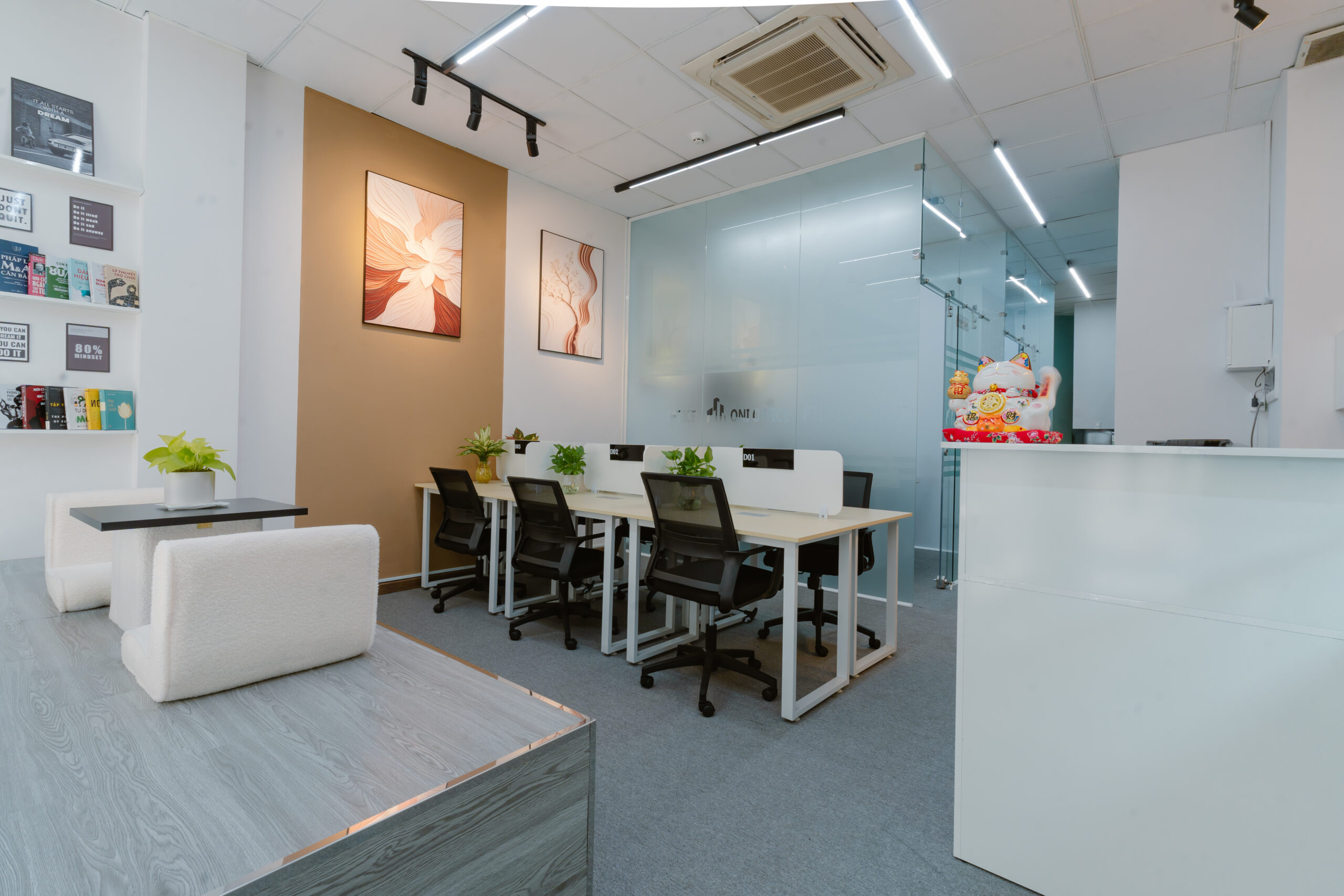 Bản sao của VUX08007